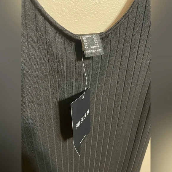 Black bodycon ribbed sleeveless dress - Picture 7 of 7